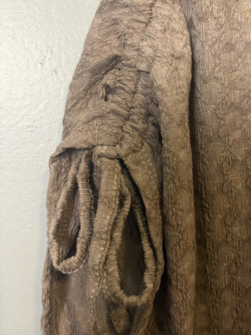 Taupe Top🧡 - Picture 2 of 2